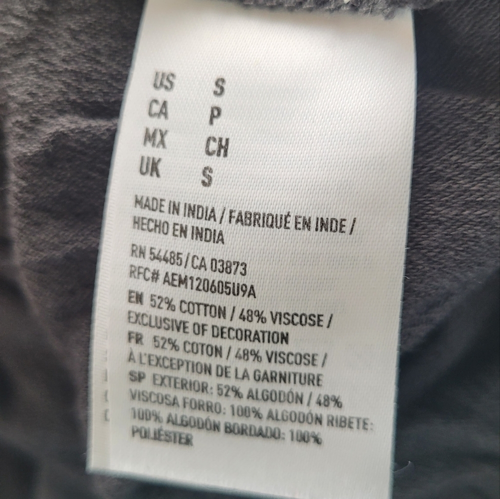 American Eagle Outfitters Embroidered Crop Peasant Sz S - Picture 5 of 6